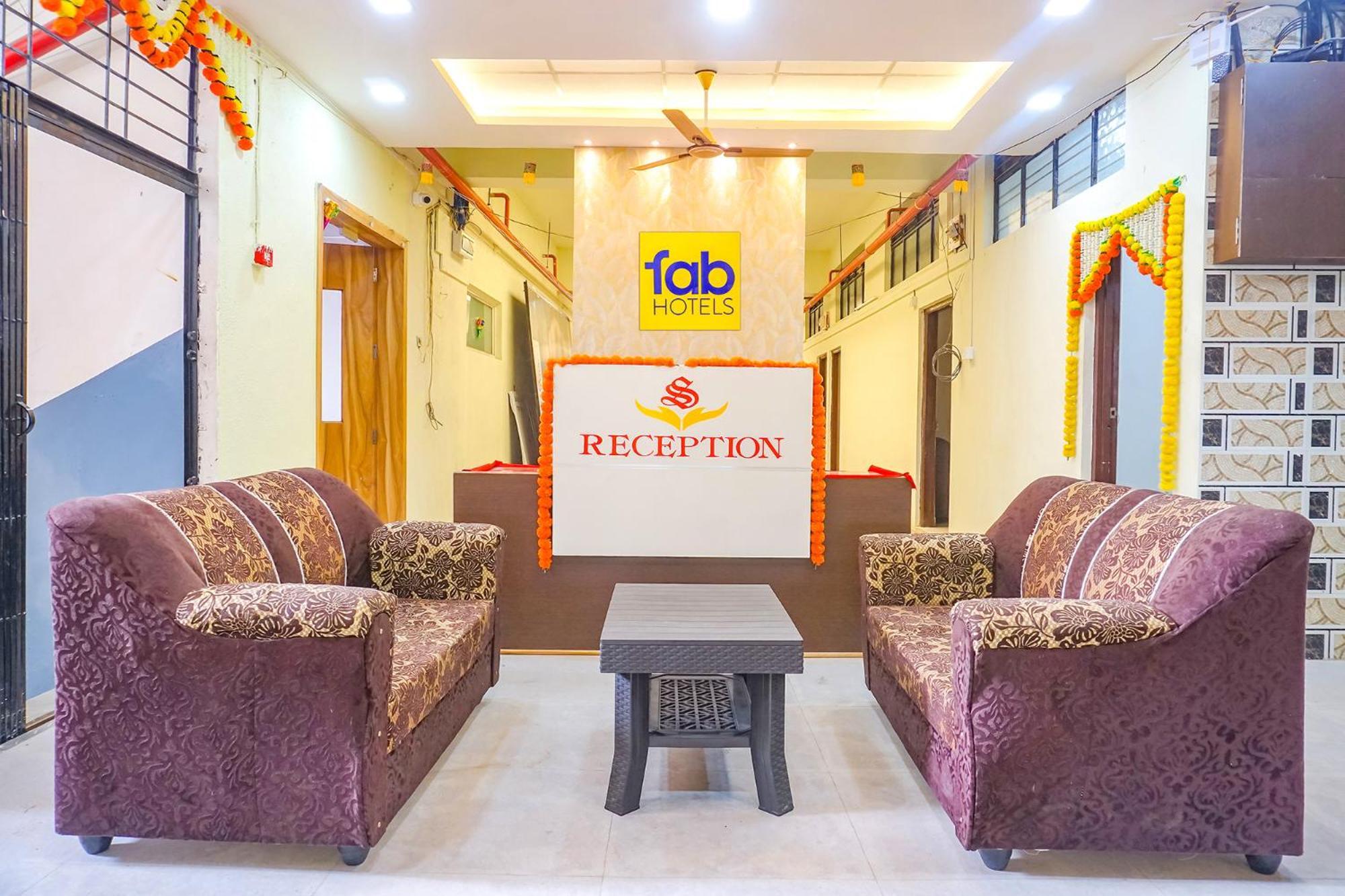 Fabhotel Om Sai - Nr Nashik Railway Station Zewnętrze zdjęcie
